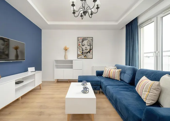 Apartment With 2 Bedrooms & Balcony And Free Garage Wroclaw By Noclegi Renters